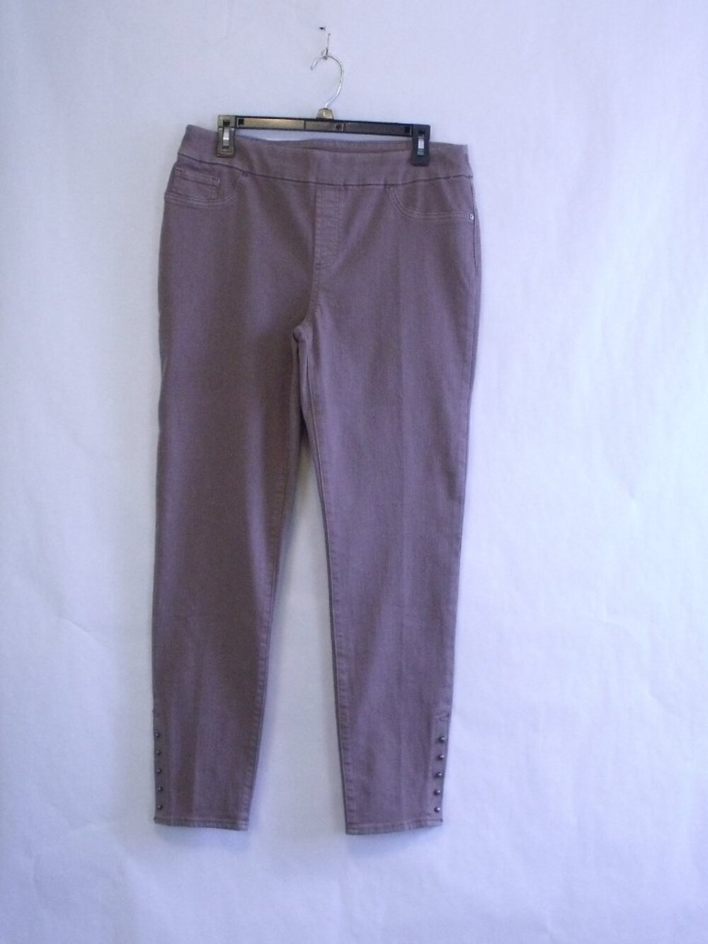 Chico's Taupe Brown Studded Jegging